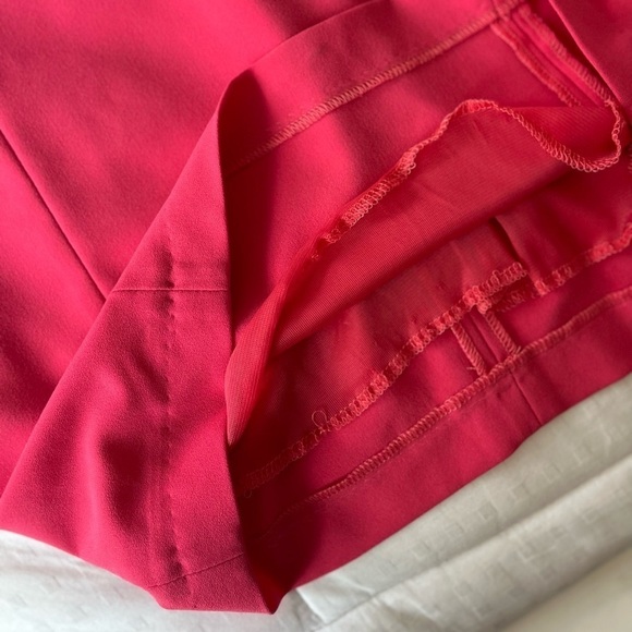 IMPERIAL Italian Bell Sleeve Fuchsia Lace Sheath Dress Size Medium - Picture 10 of 16